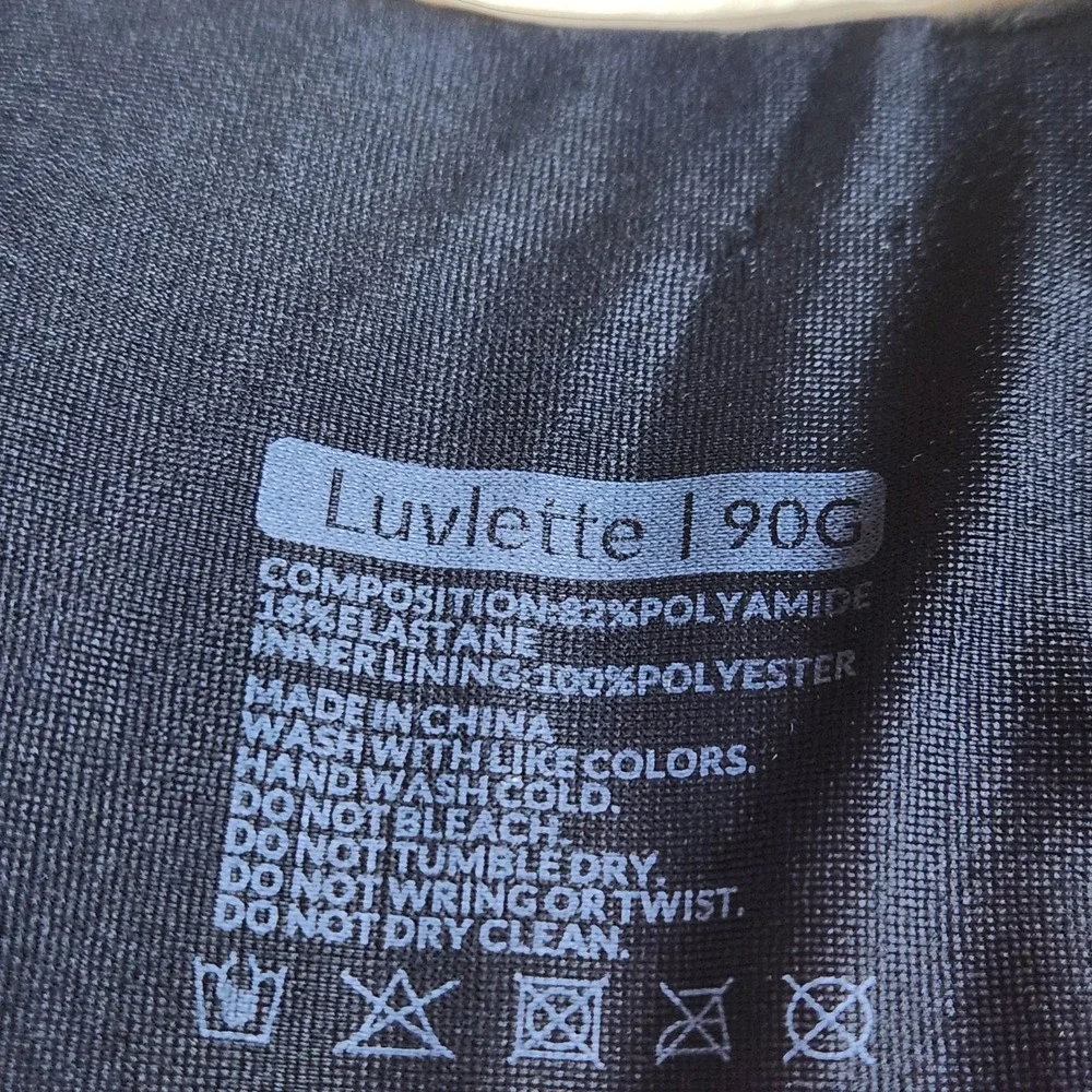 Luvlette strapless pushup t-shirt  Bra 90G (40G) LIGHTLY PADDED CUPS ‎ casual